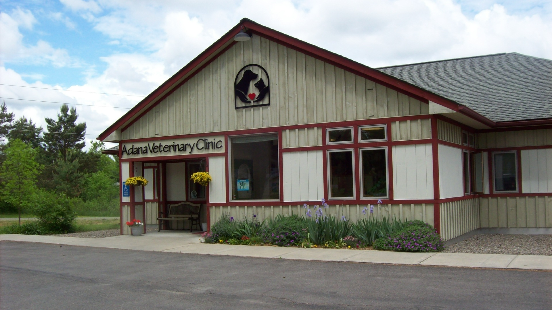 Licensed Veterinary Technician, Adana Veterinary Clinic, Freeville, NY (Finger Lakes Region)